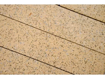 Жельтау Granite Finerro