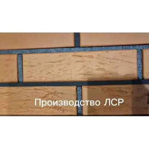 Облицовочный керамический кирпич красный, поверхность гладкая, ЛСР