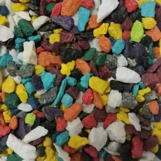 Щебень окрашенный мрамор-гранит, микс, 5-10мм (20 кг) ЩОмикс