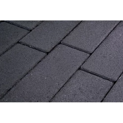 Плитка тротуарная Супер-чёрного цвета на сером цементе, 40-50мм, коллекция Profi