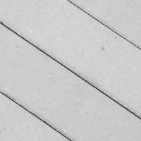 Плитка тротуарная светло-серого цвета на сером цементе